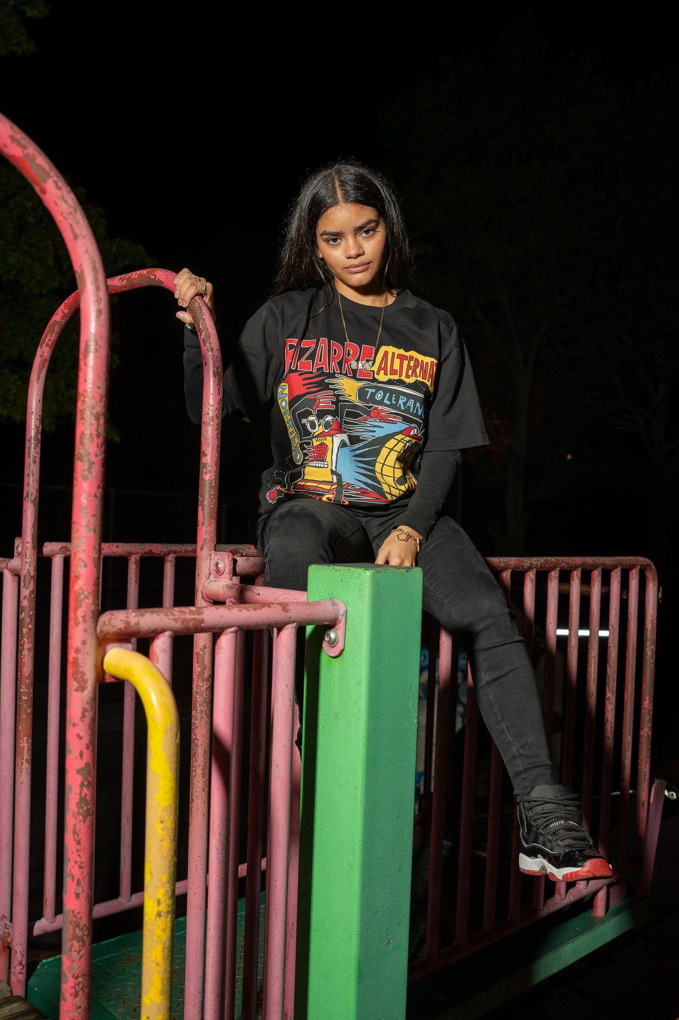 No friends & Tolerance (BLACK)