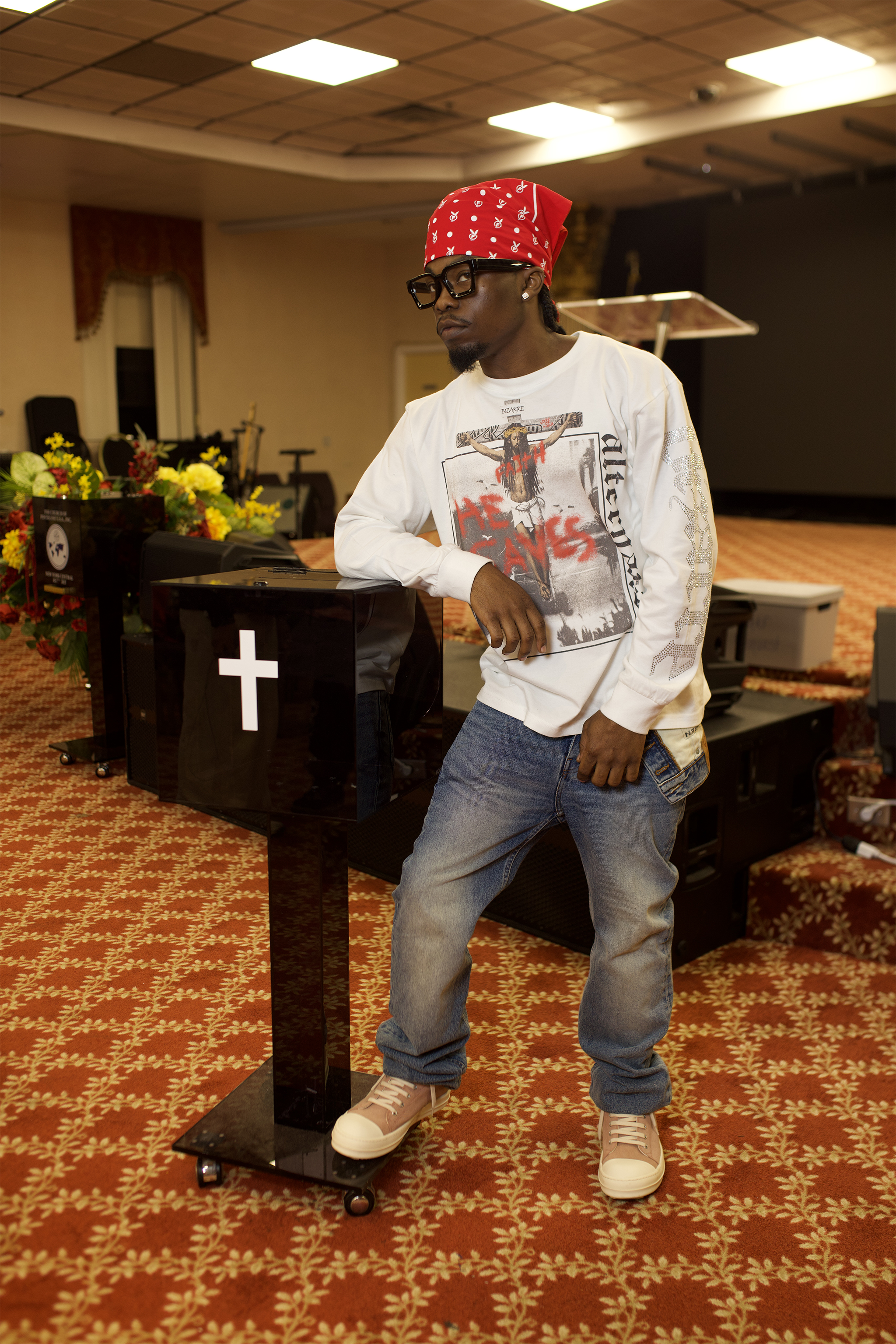 BIZR Long Sleeve "HE SAVES"